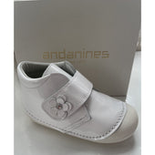 Andanines Girls First Walker Velcro Boot in White Patent
